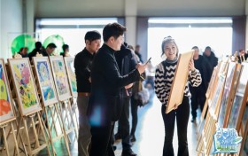 漆扇绘春秋，童画暖龙城，2025心系天下《大地的童画》公益展落地太原